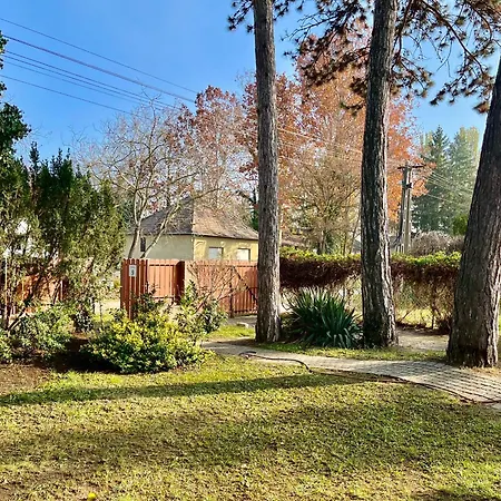 Вилла Nefelejts Deluxe *